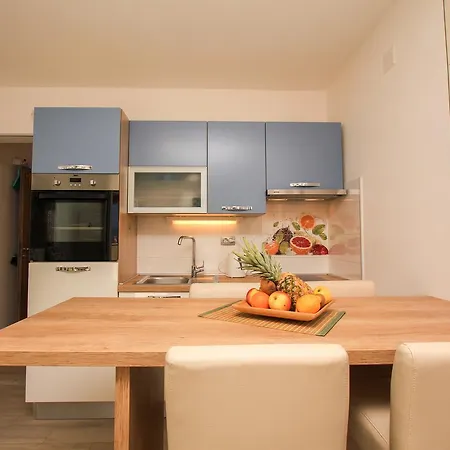 Cesare 2 Apartament Jelsa (Hvar)